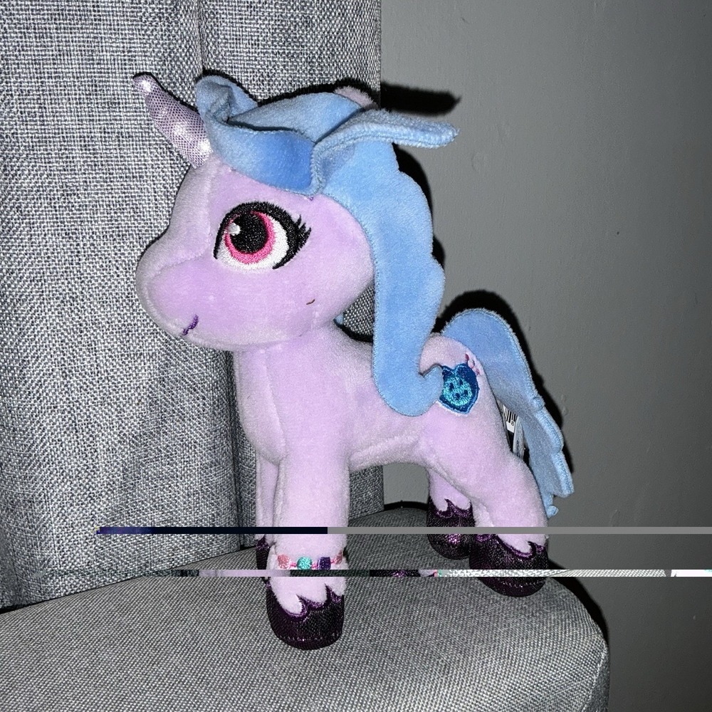 My Little Pony MLP Izzy Moonbow Plush Stuffed Animal Toy HASBRO Cute Approx. 6"